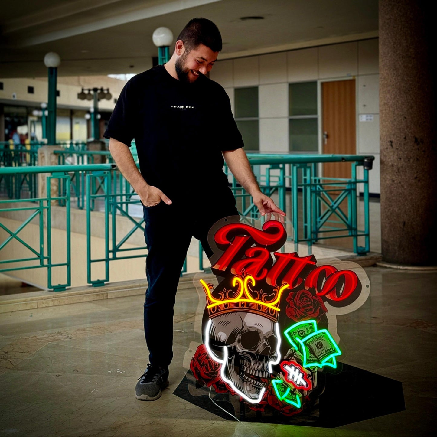 Tattoo Skull Neon Sign