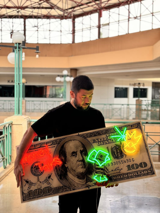 100 dolar banknot figürlü neon sanat tablosu