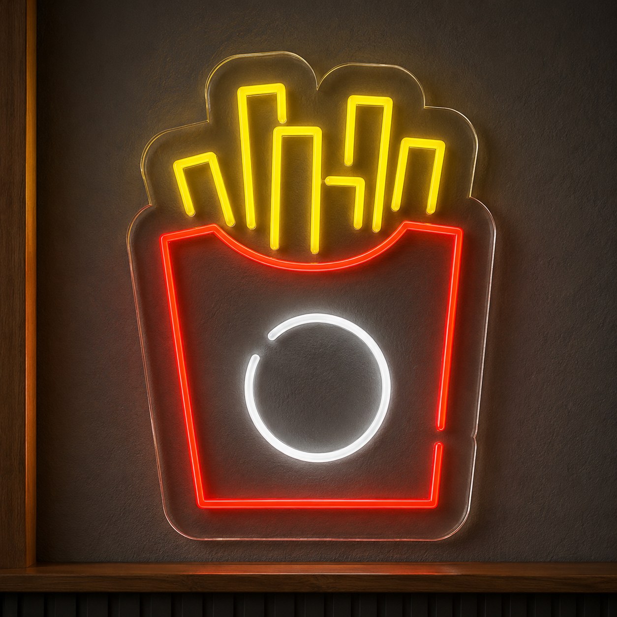 Patates kızartması figürlü kırmızı sarı neon LED tabela, fast food duvarında